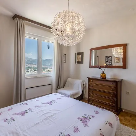 Apartment Luxury Anna Split