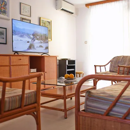 Apartment Luxury Anna